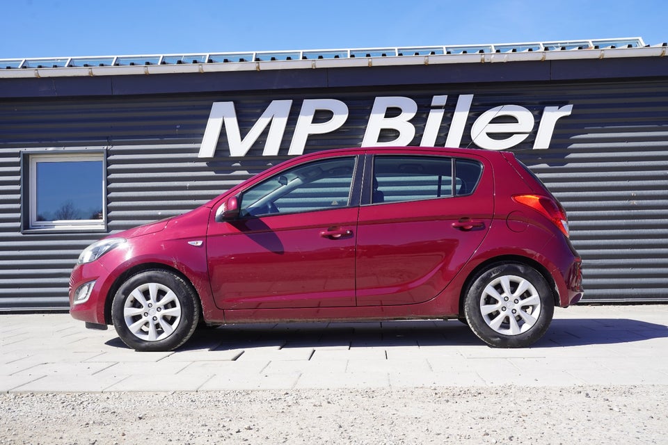 Hyundai i20 1,25 Comfort 5d