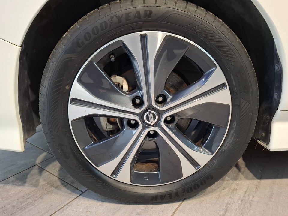 Nissan Leaf 40 N-Connecta 5d