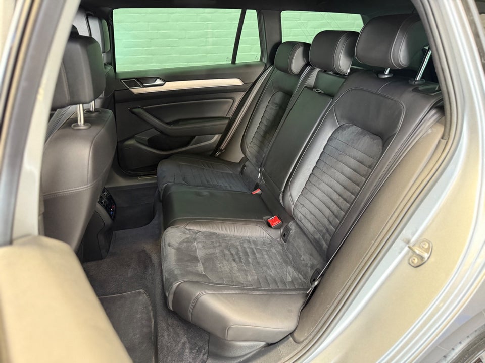 VW Passat 2,0 TDi 150 Highline Premium Variant DSG 5d
