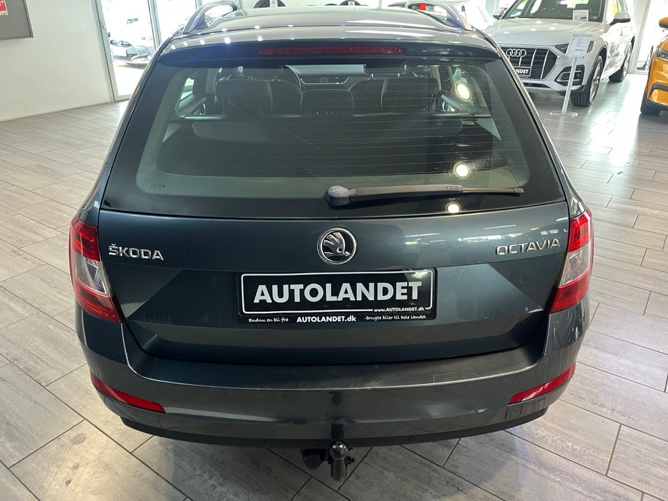 Skoda Octavia 2,0 TDi 150 Ambition DSG 5d