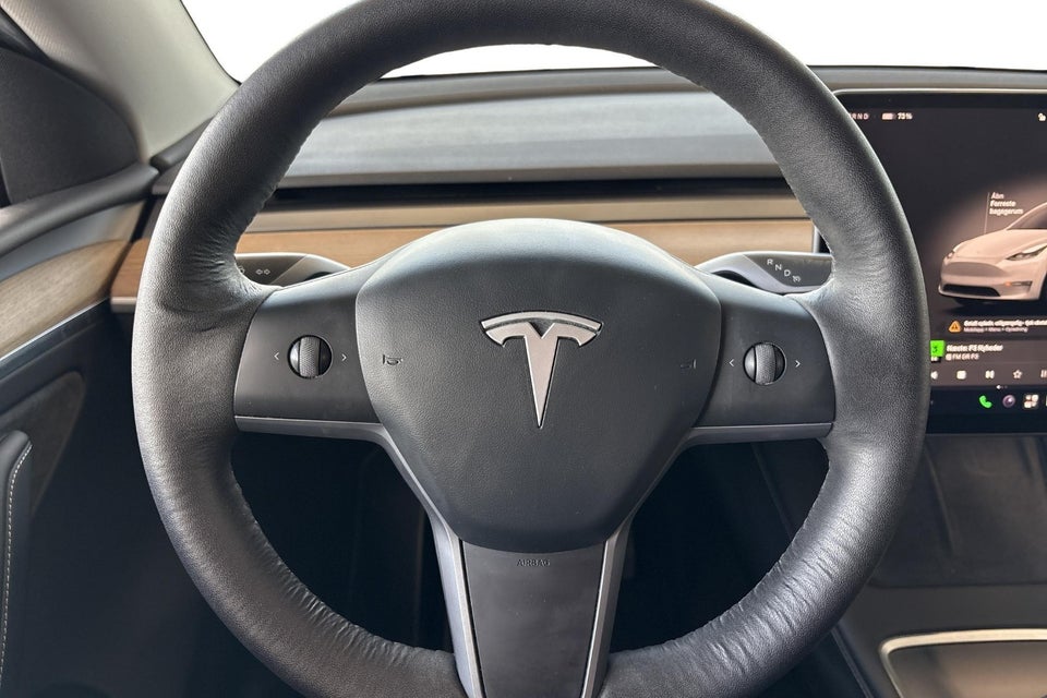 Tesla Model Y Long Range AWD 5d