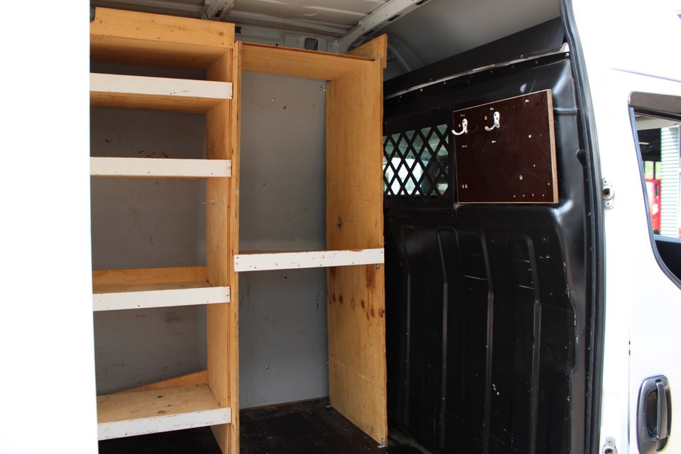 Iveco Daily 3,0 35C17 12m³ Van