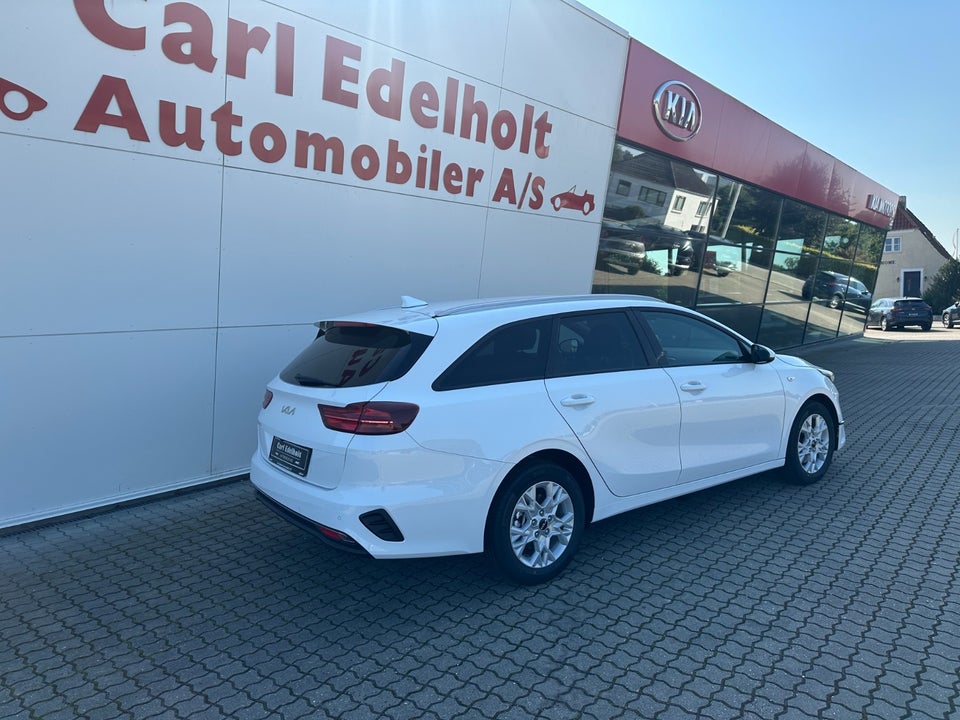 Kia Ceed 1,0 T-GDi Prestige SW 5d