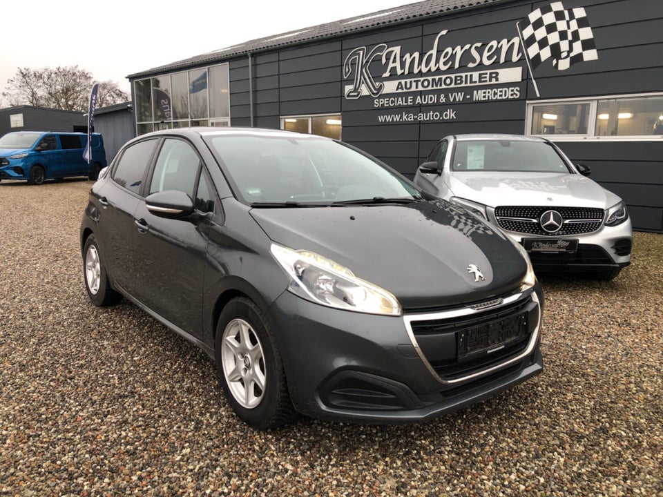 Peugeot 208 1,6 BlueHDi 100 Envy Sky 5d