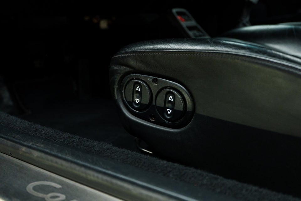 Porsche 911 Carrera 4 3,6 Cabriolet 2d