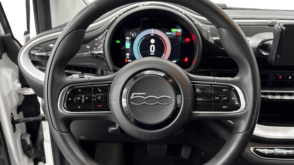 Fiat 500e 24 Action 3d