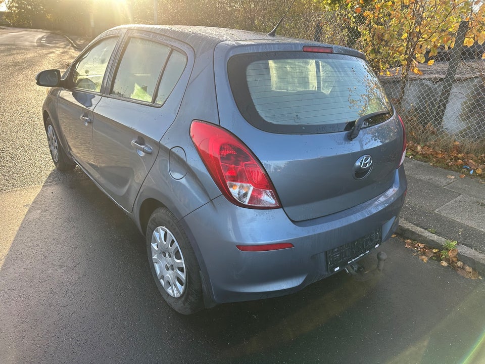 Hyundai i20 1,25 Comfort 5d