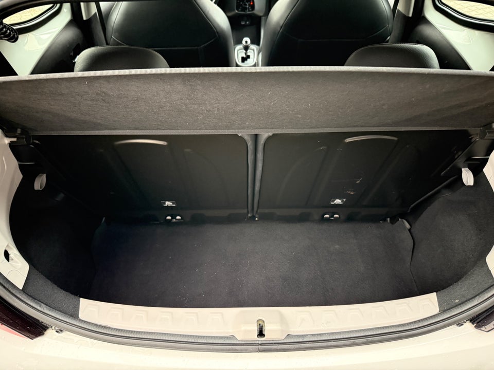 Toyota Aygo 1,0 VVT-i x-clusiv x-shift 5d