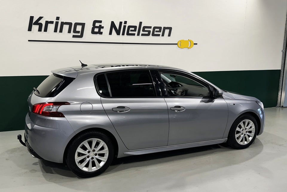 Peugeot 308 1,6 BlueHDi 120 Desire Sky 5d