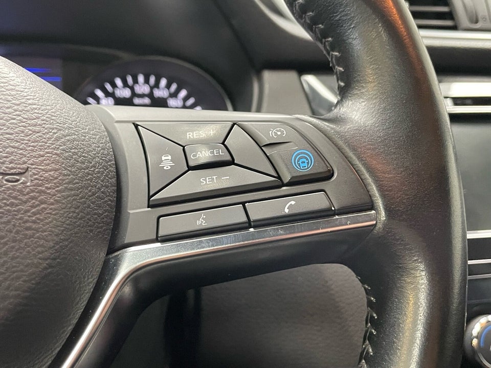 Nissan Qashqai 1,3 Dig-T 160 N-Connecta DCT 5d