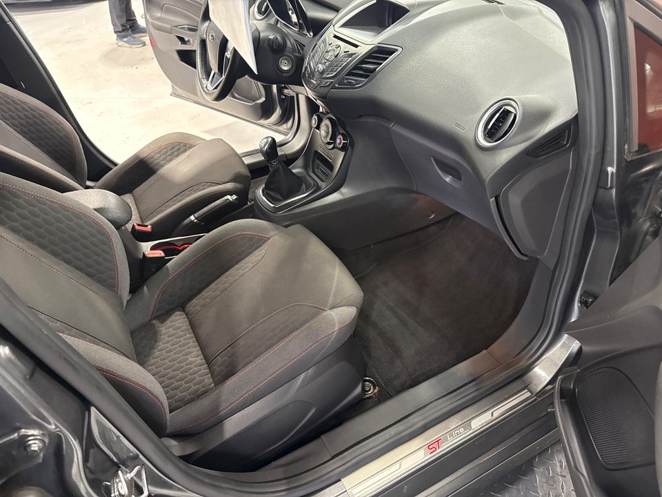 Ford Fiesta 1,0 EcoBoost ST-Line 5d