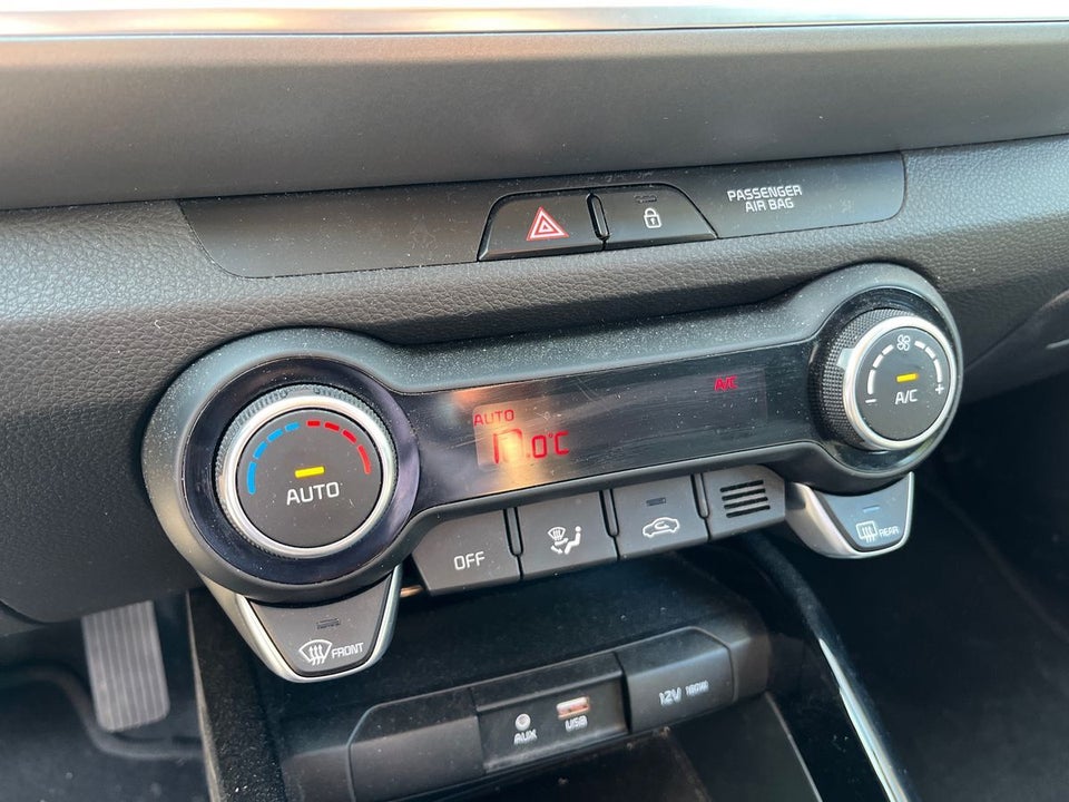 Kia Stonic 1,0 T-GDi Vision DCT 5d