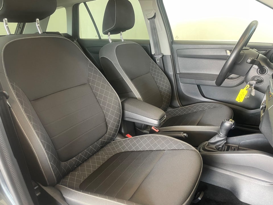 Skoda Fabia 1,0 TSi 110 Ambition Combi DSG 5d