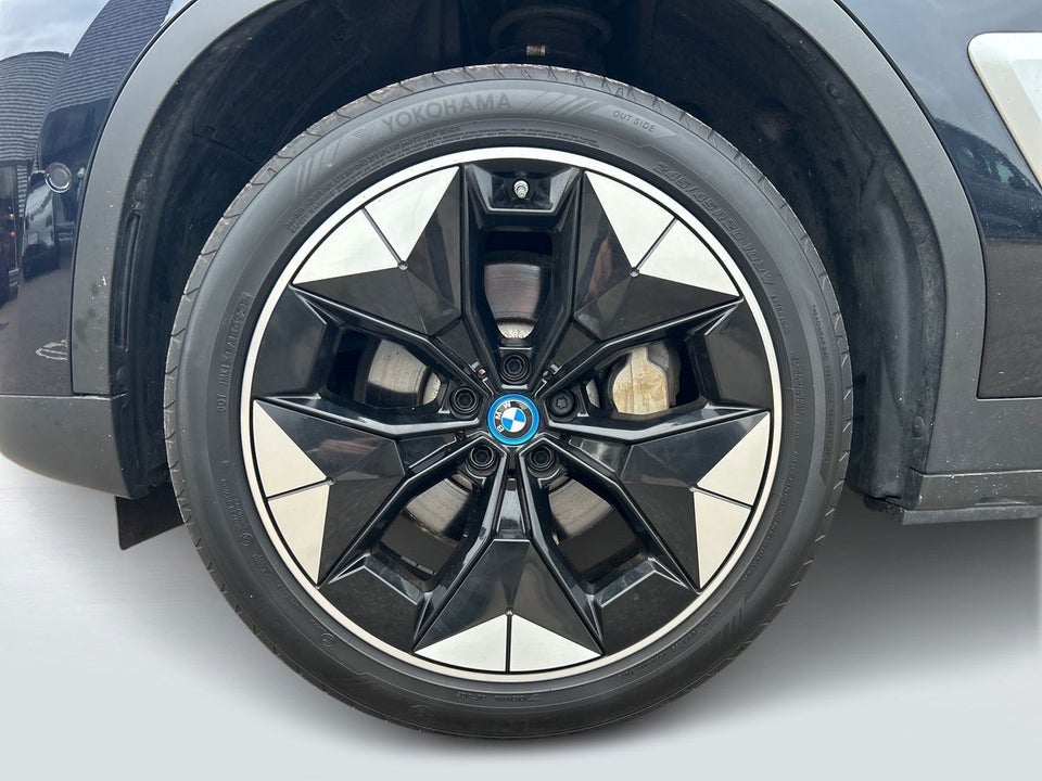 BMW iX3 Charged Plus 5d