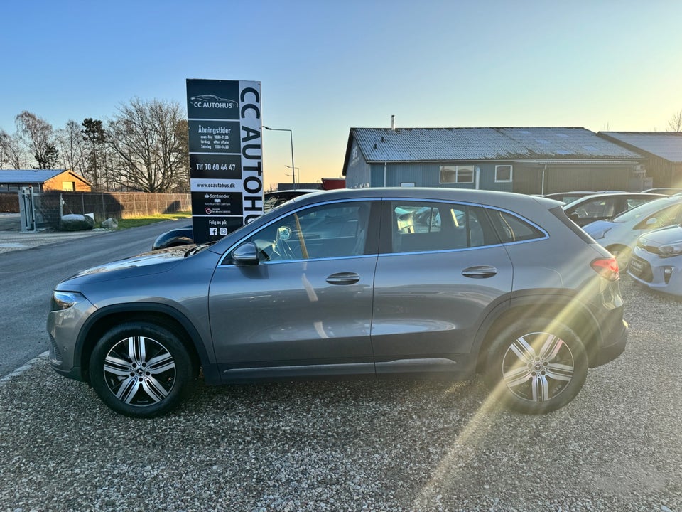 Mercedes EQA250+ Progressive 5d
