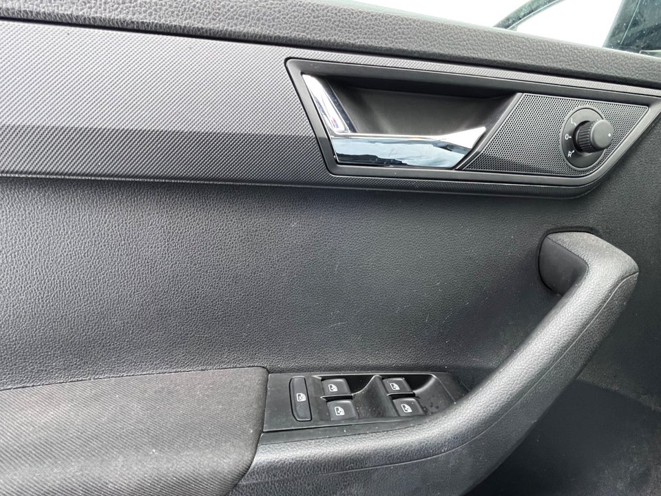 Skoda Fabia 1,0 TSi 95 Ambition Combi DSG 5d