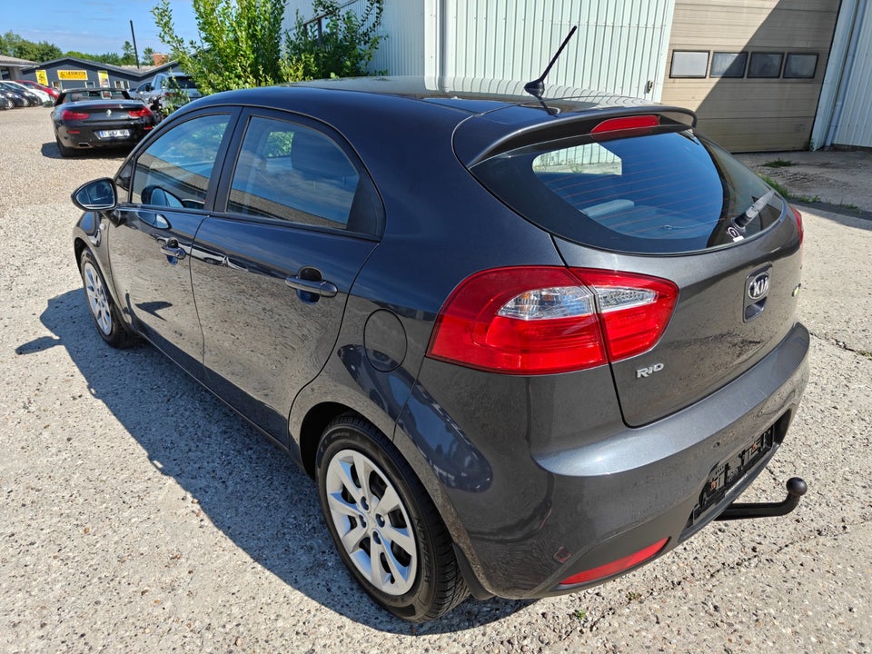 Kia Rio 1,2 CVVT Style 5d