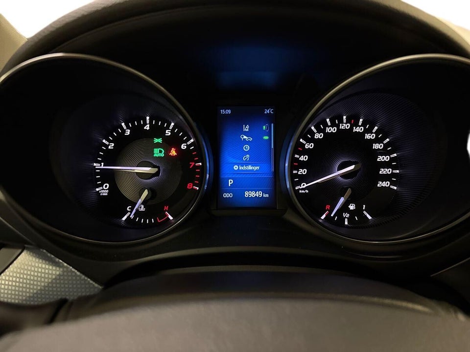 Toyota Avensis 1,8 VVT-i T2 Premium Touring Sports MDS 5d