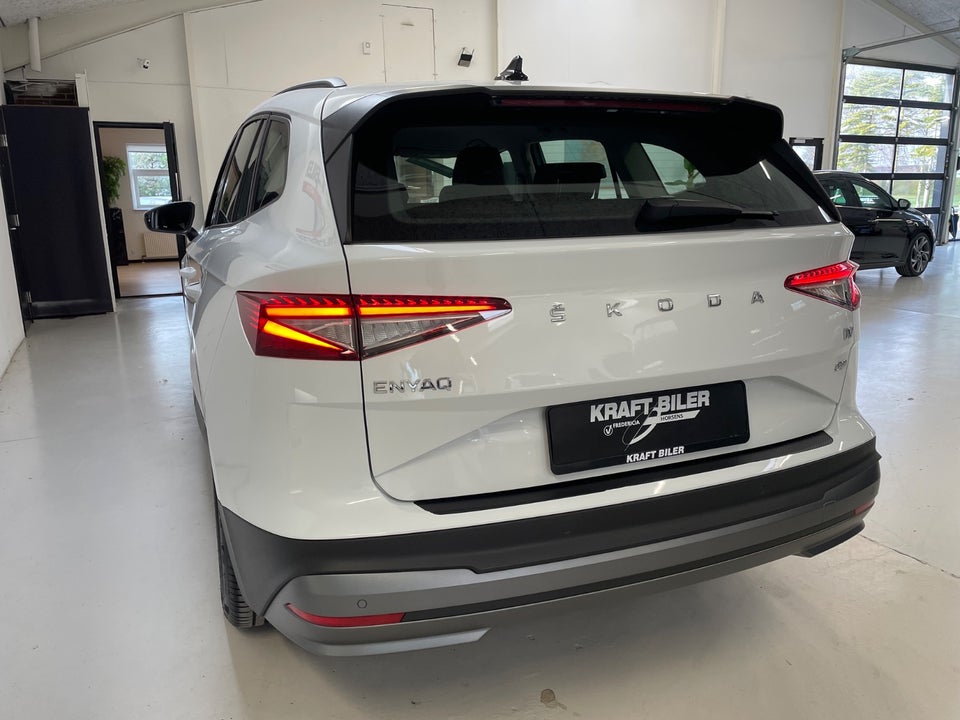 Skoda Enyaq 60 iV Loft 5d