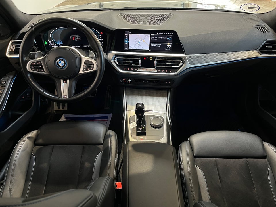 BMW 330e 2,0 Touring M-Sport aut. 5d