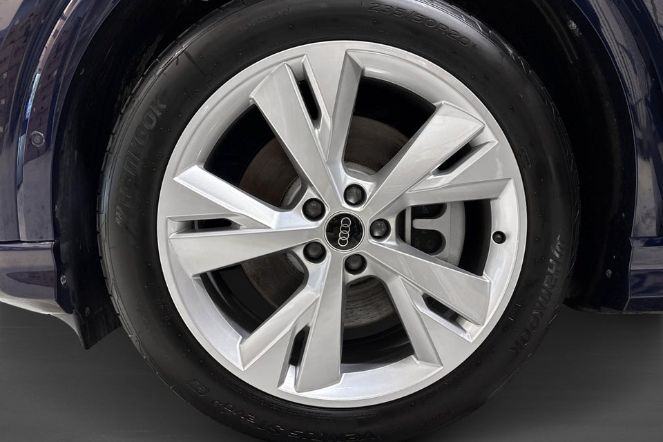 Audi Q4 e-tron 45 S-line Edition 5d