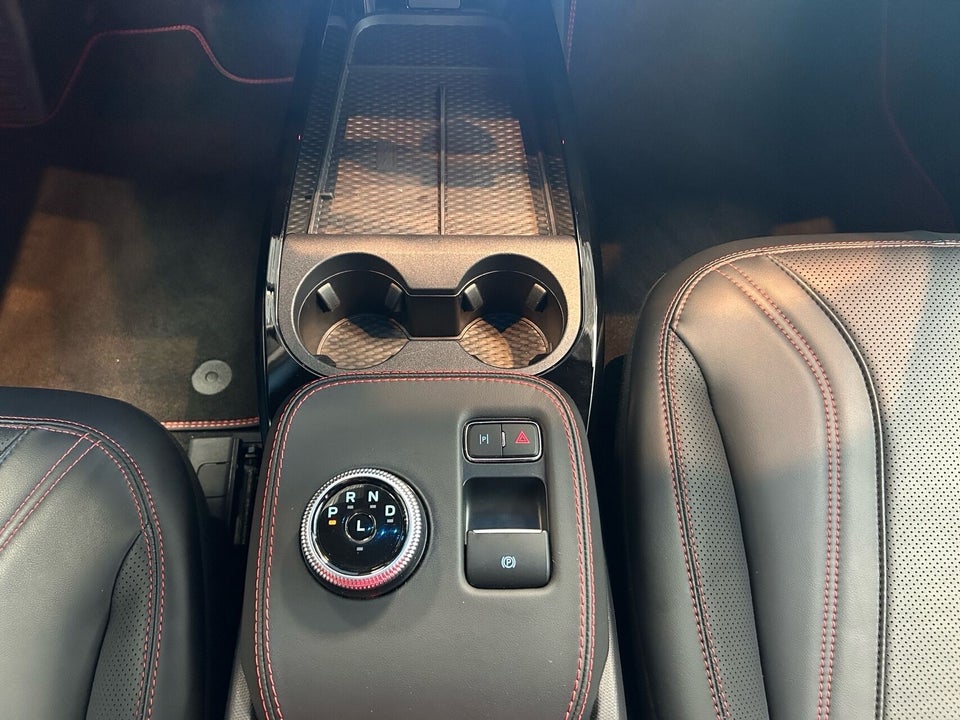 Ford Mustang Mach-E 68 Premium Standard Range AWD 5d