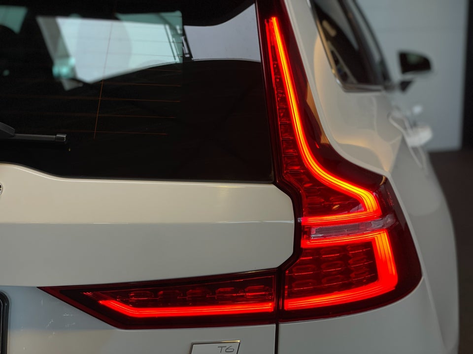 Volvo V60 2,0 T6 ReCharge Inscription aut. AWD 5d