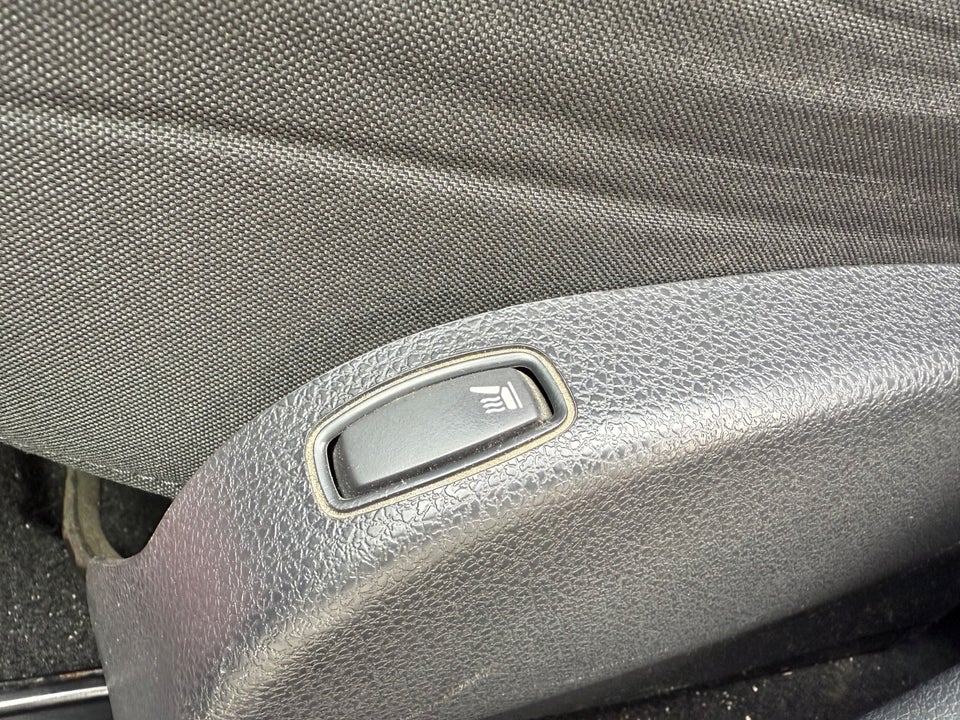 Dacia Lodgy 1,6 16V Ambiance 7prs 5d