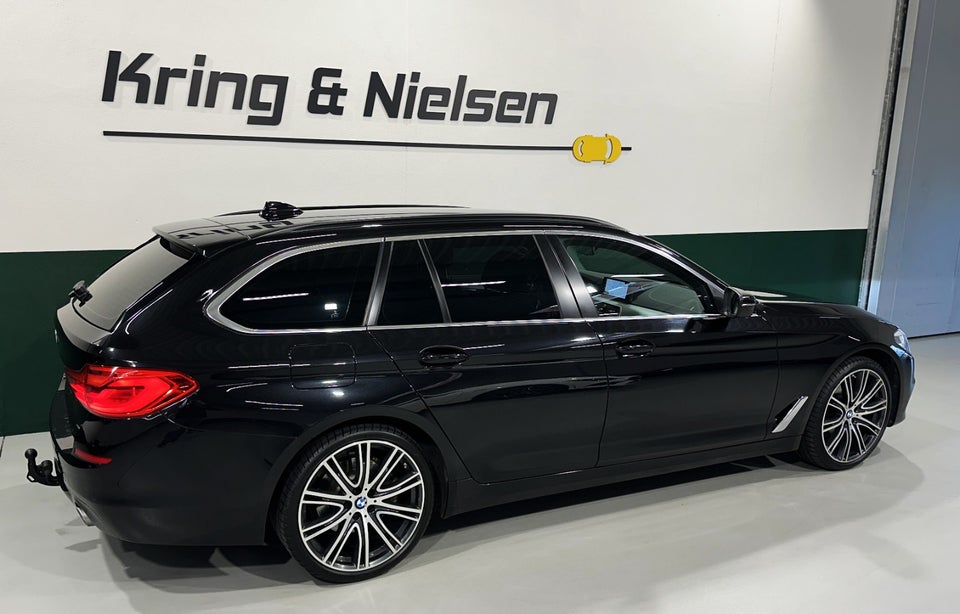 BMW 520d 2,0 Touring Connected aut. 5d