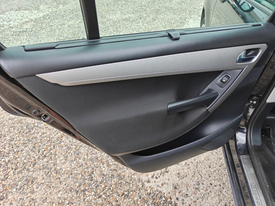 Citroën Grand C4 Picasso 1,8 16V Prestige 7prs 5d