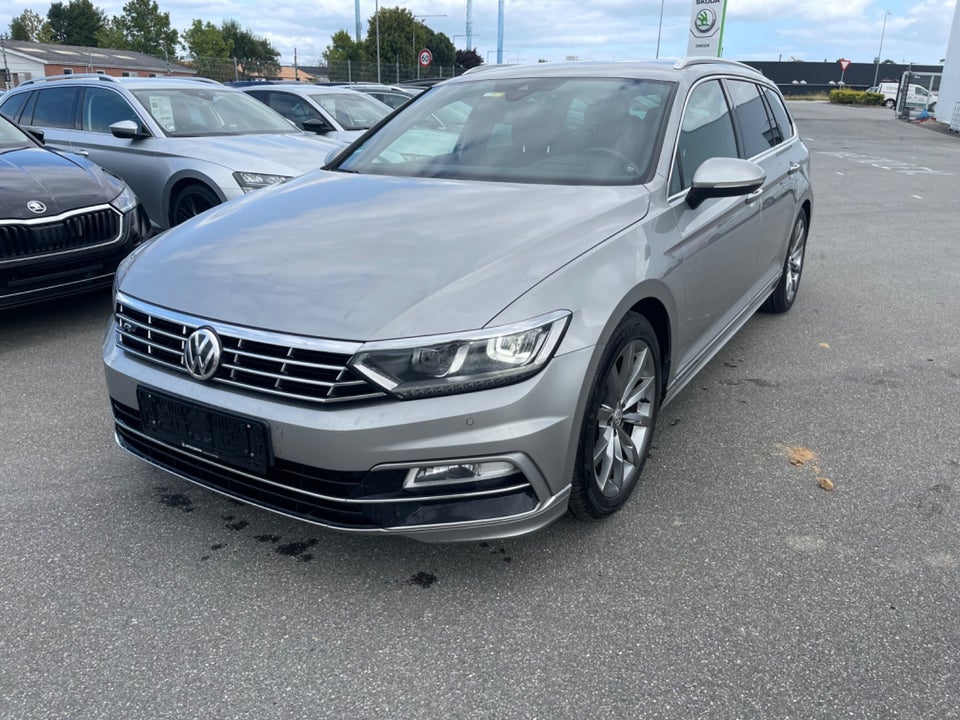 VW Passat 2,0 TDi 190 R-line Variant DSG 5d