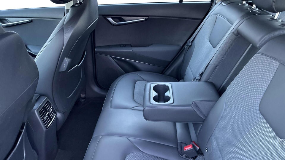 Kia Niro 64 EV Prestige 5d