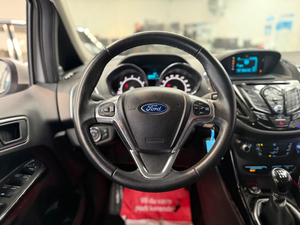 Ford B-MAX 1,0 SCTi 100 Titanium 5d