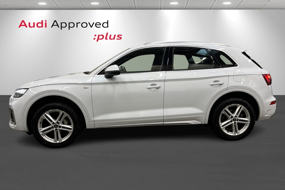 Audi Q5 50 TFSi e S-line quattro S-tr. 5d