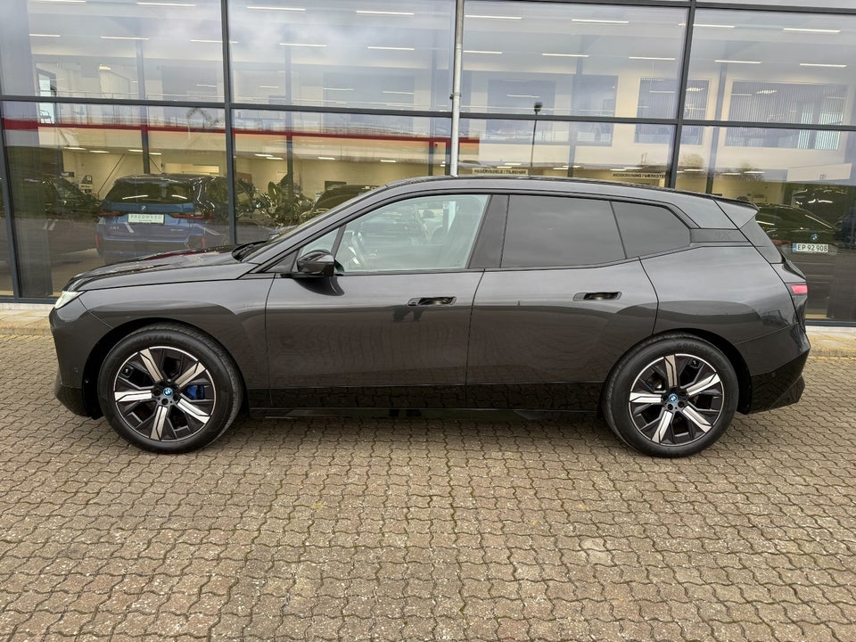 BMW iX xDrive50 Supercharged 5d