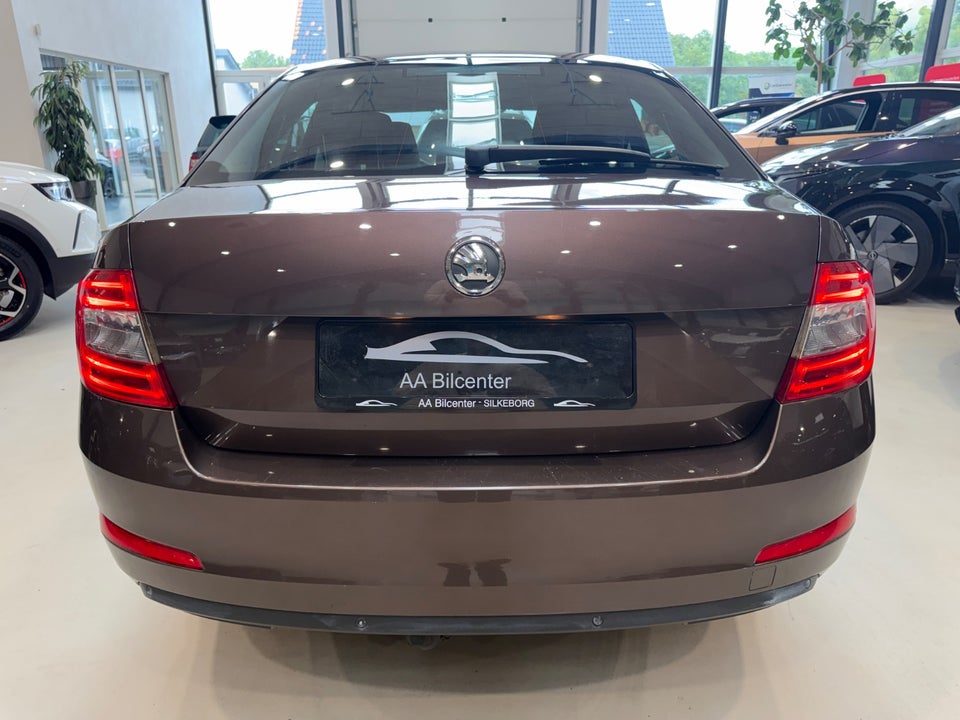 Skoda Octavia 1,4 TSi 140 Elegance DSG 5d