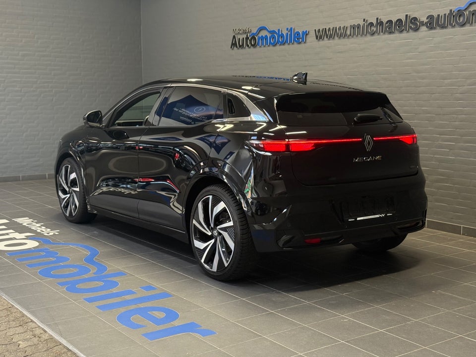 Renault Megane E-Tech 60 Techno 5d