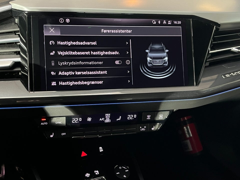 Audi Q4 e-tron 45 S-line 5d