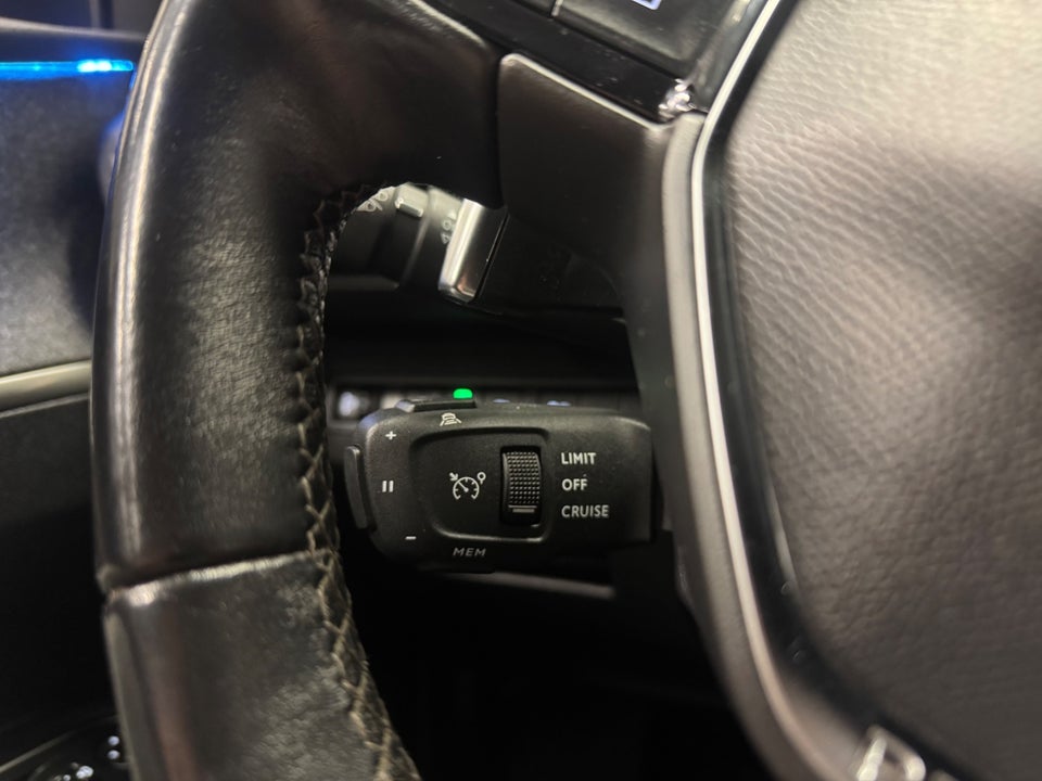 Peugeot 3008 1,6 Hybrid Allure Pack EAT8 5d