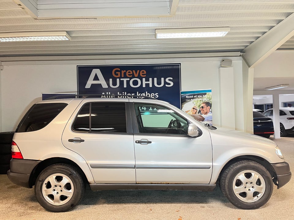 Mercedes ML320 3,2 aut. 5d
