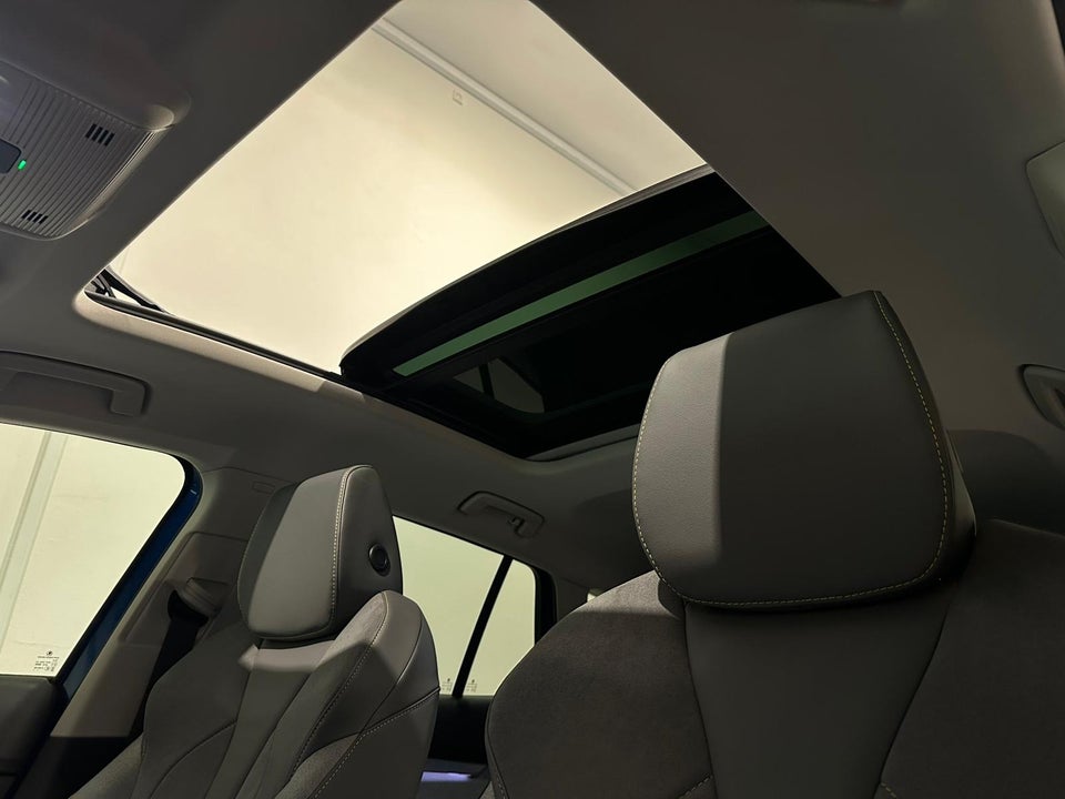 Skoda Enyaq 80 iV Selection Lounge 5d