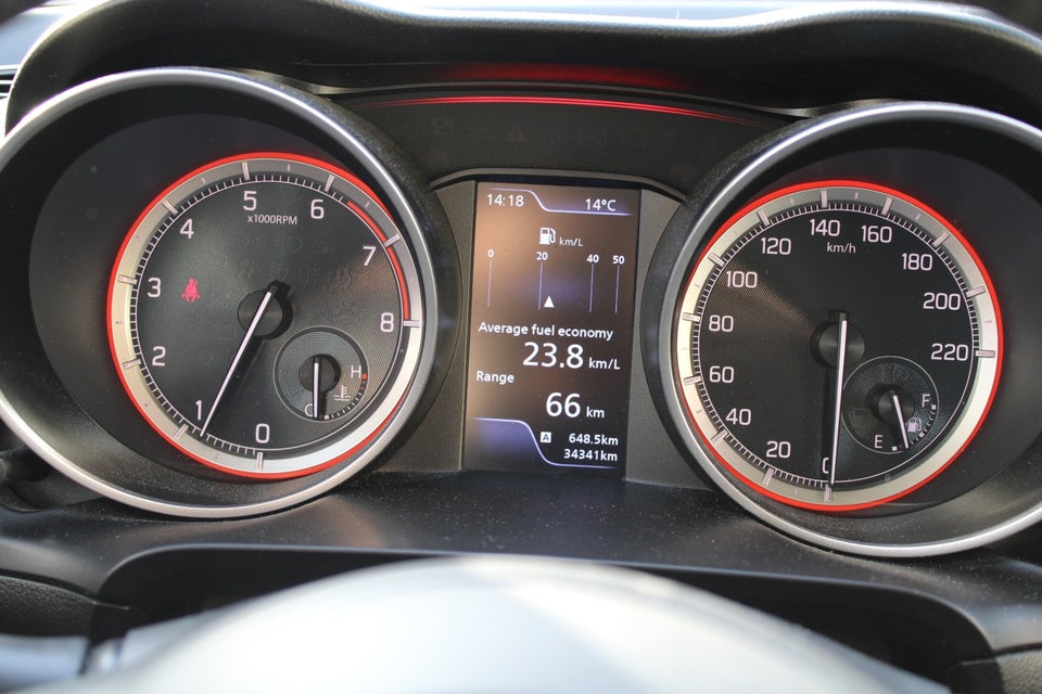 Suzuki Swift 1,2 Dualjet Club 5d