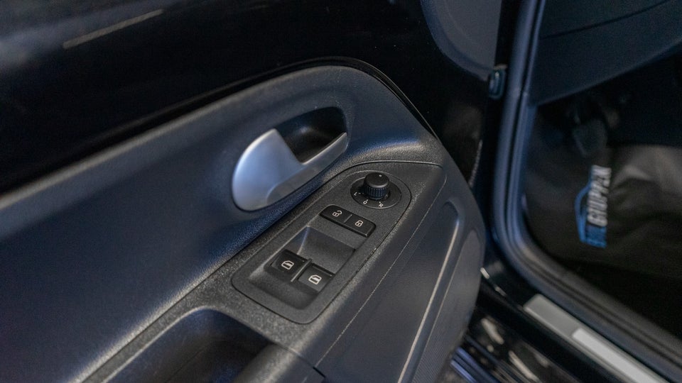 VW e-Up! Style Plus 5d