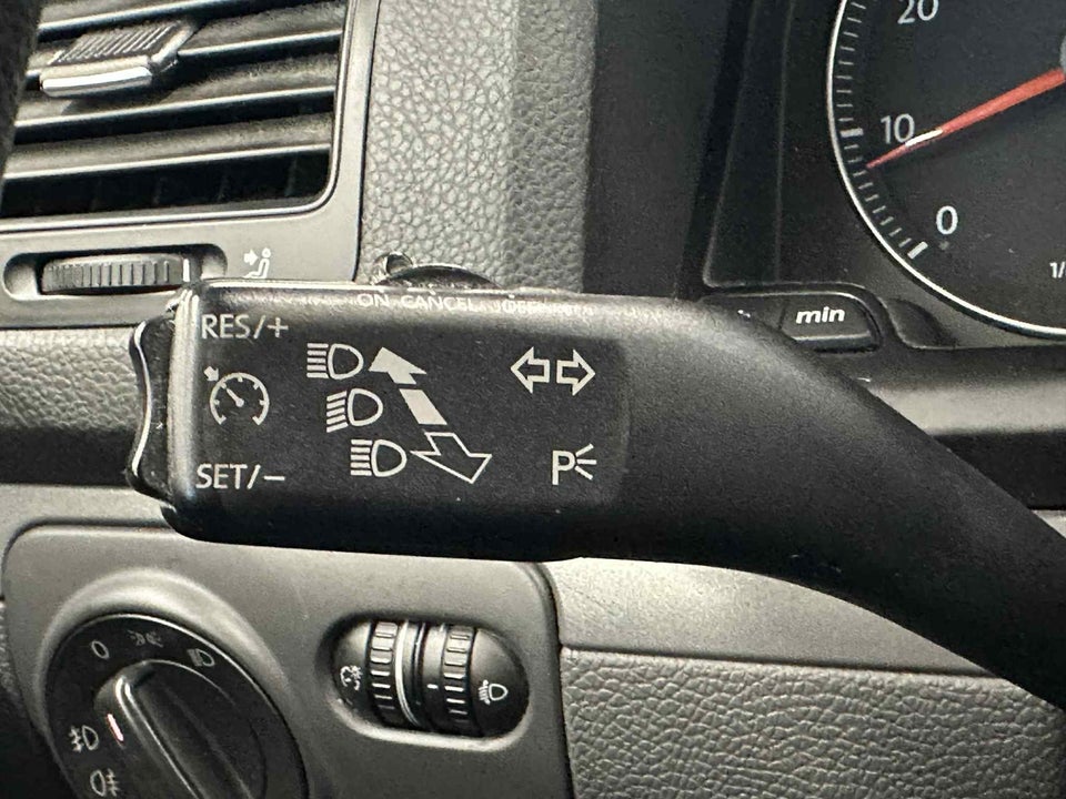 VW Golf V 1,6 Trendline Variant 5d