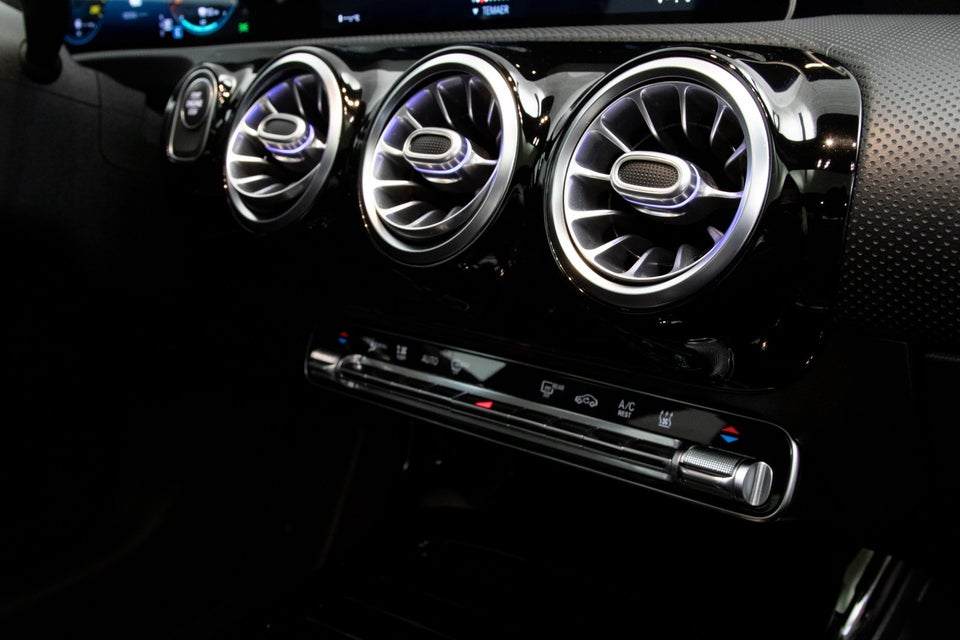 Mercedes A250 e 1,3 AMG Line aut. 4d