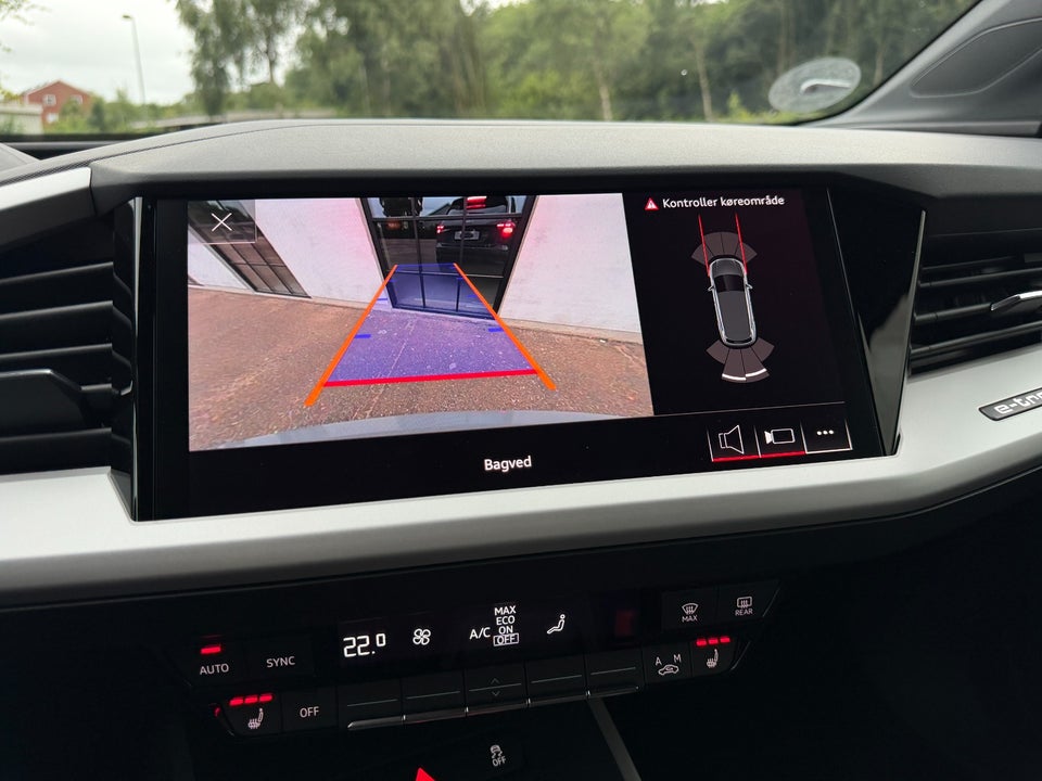 Audi Q4 e-tron 45 Attitude 5d