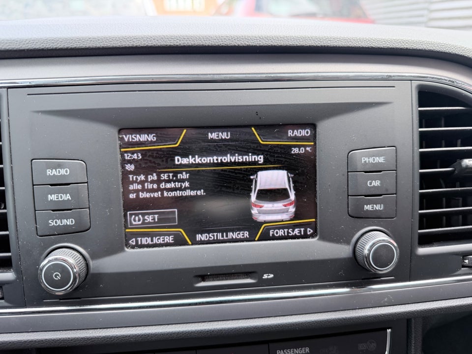 Seat Leon 1,5 eTSi 150 Style Sportstourer DSG 5d