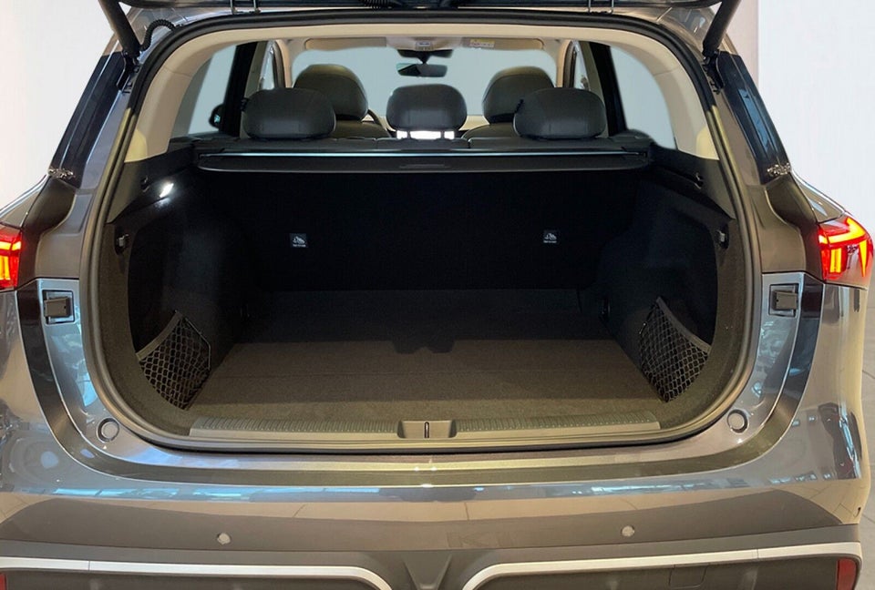 MG MGS6 77 Luxury Long Range 5d