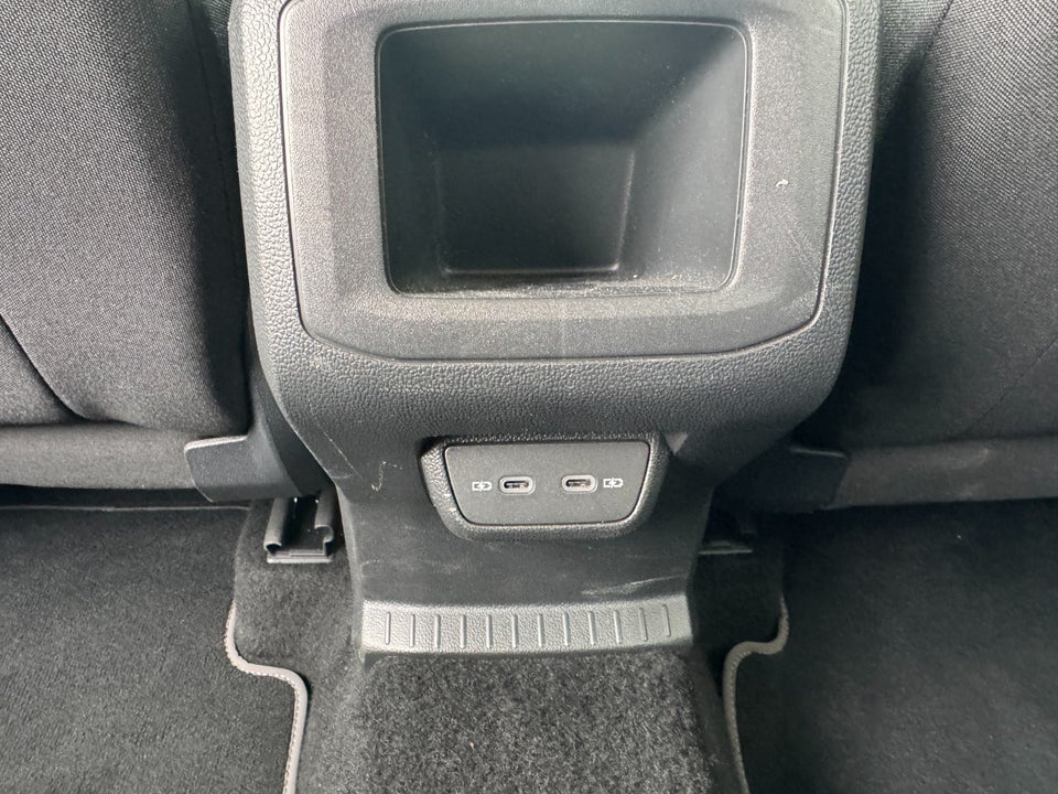 VW T-Cross 1,0 TSi 110 Life DSG 5d