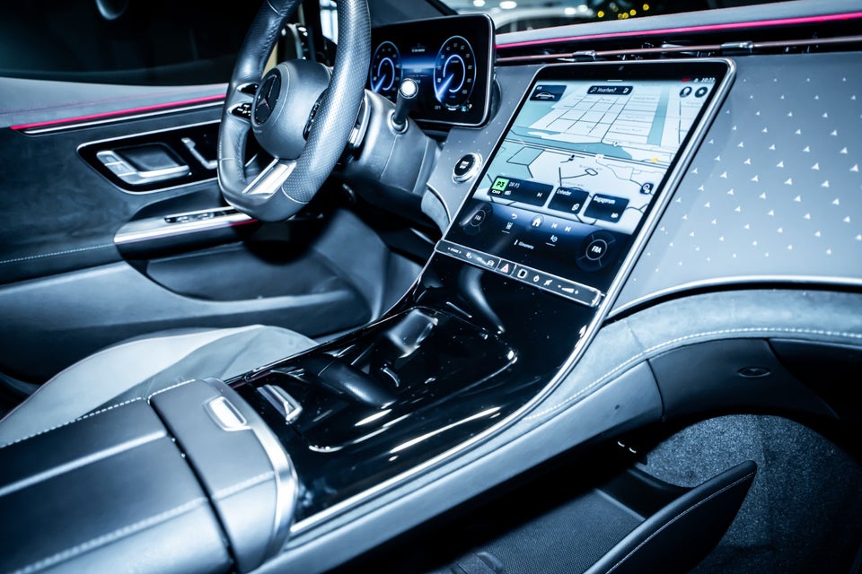 Mercedes EQE350 AMG Line 4d